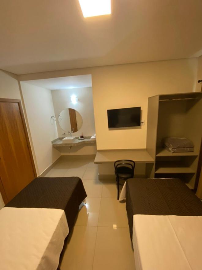 Villa Nomad Hotel Uberaba Exterior foto